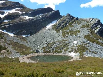 Sierra del Caurel (Serra do Courel) lagunas de gredos puente almudena material trekking